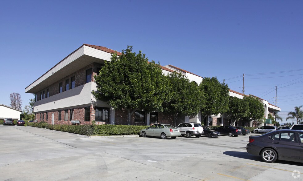 More Photos Of 12235 Beach Blvd, Stanton Office For Lease