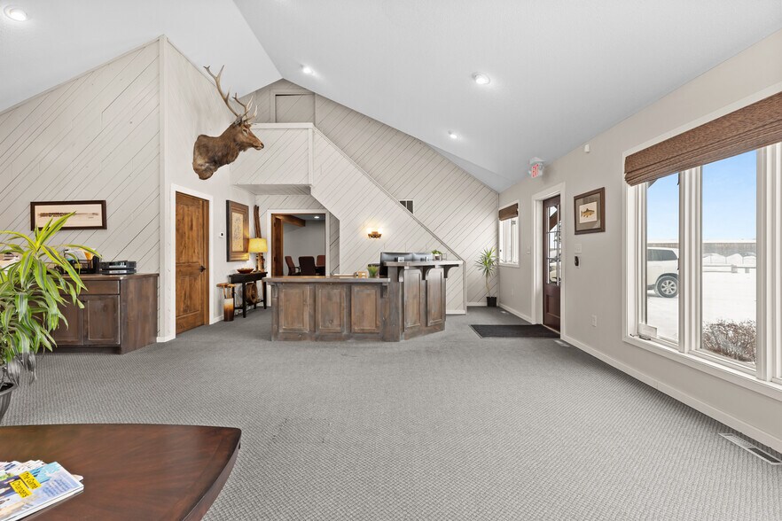 More Photos Of 7590 Design Dr, Baxter Office For Sale