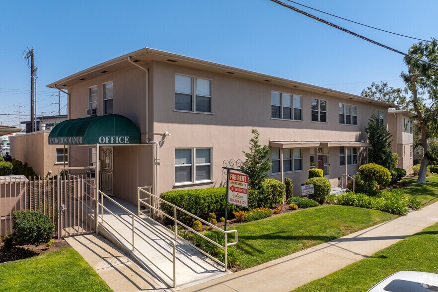 More Photos Of 5203 Knowlton St, Los Angeles Apartments For Sale