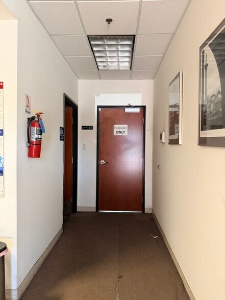 More Photos Of 15278 El Prado Rd, Chino Warehouse For Lease