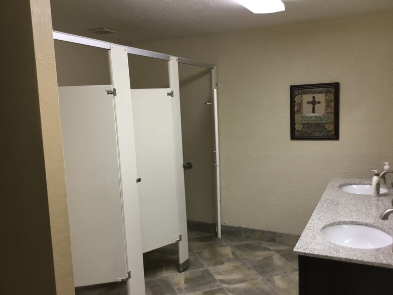 More Photos Of 1763 N Gilbert Rd, Mesa Religious Facility For Sale