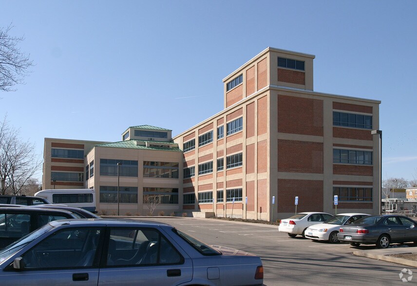 More Photos Of 20-28 Sargeant St, Hartford Research And Development For Sale