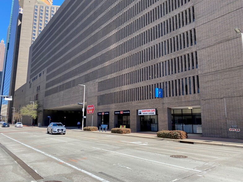 Primary Photo Of 613 Clay St, Houston Storefront Retail Office For Lease