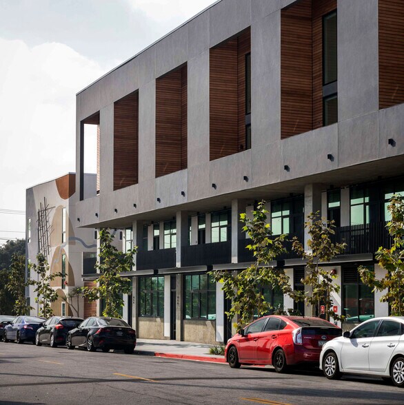 More Photos Of 800 B Ave, National City Apartments For Lease