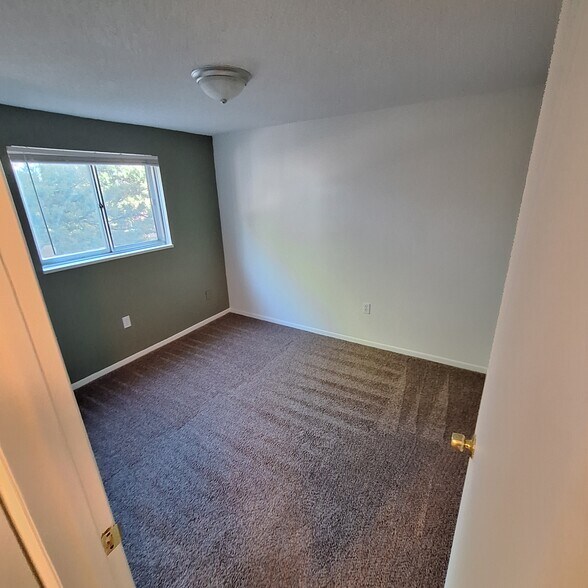 More Photos Of 1065 Magnolia St, Colorado Springs Apartments For Sale