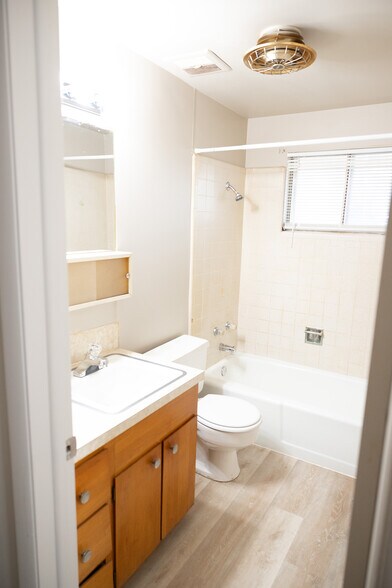 More Photos Of 506 14th St, Ogden Apartments For Sale