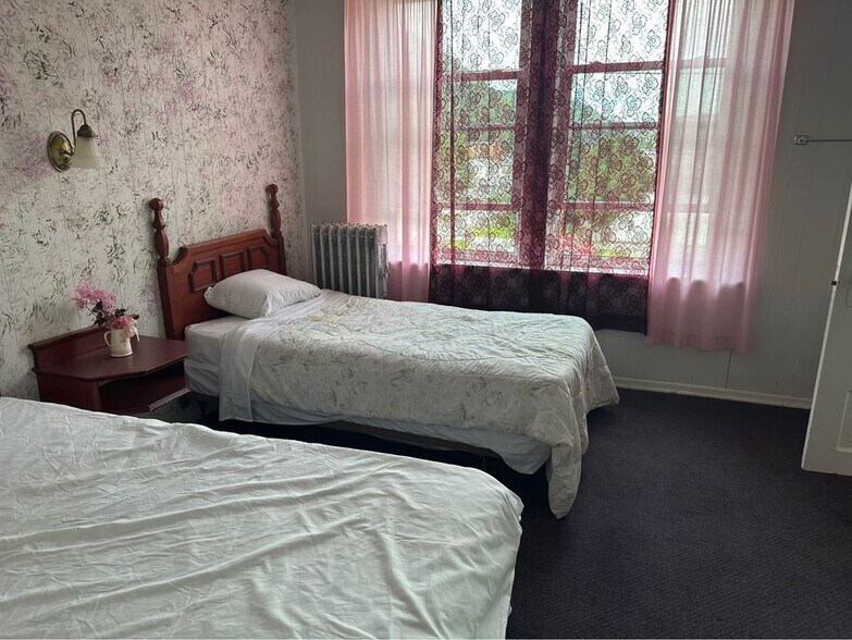 More Photos Of 100 3rd St, Renovo Apartments For Sale