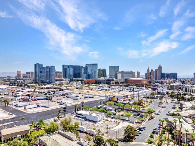 More Photos Of 3575 W Tropicana Ave, Las Vegas Land For Lease