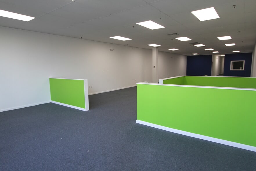 More Photos Of 936 Us Highway 22, Somerville Unknown For Lease