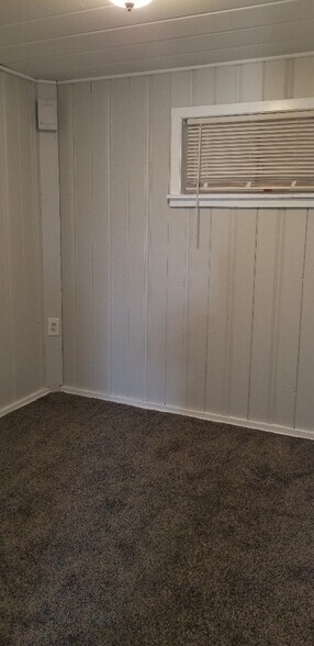 More Photos Of 8587-8615 Pontiac Lake Rd, White Lake Apartments For Sale