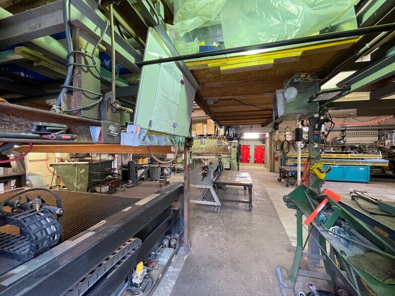 More Photos Of 298-300 Edmund Ave, Paterson Warehouse For Sale