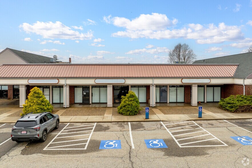 More Photos Of 1681 W Main St, Willimantic, Ct, Willimantic Freestanding For Lease