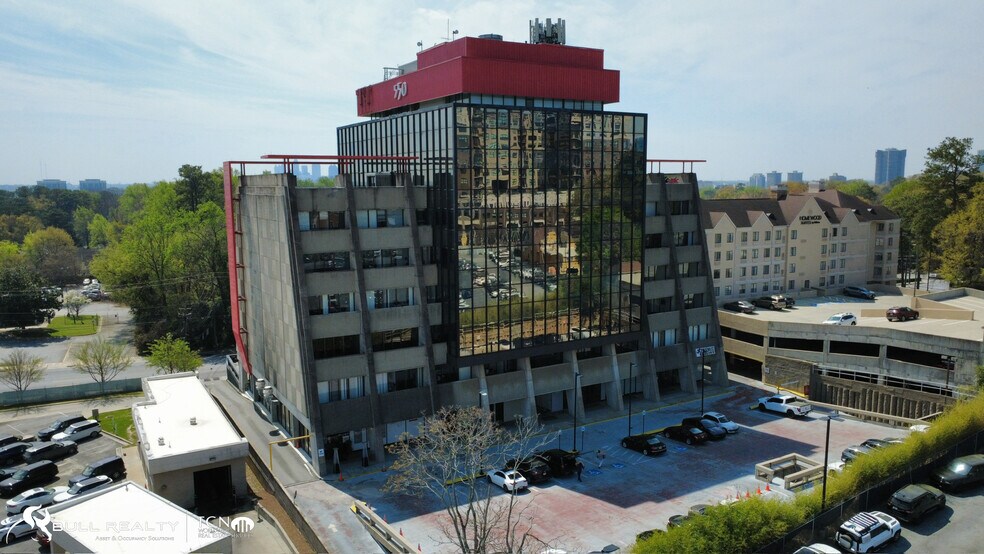 More Photos Of 550 Pharr Rd NE, Atlanta Office For Sale