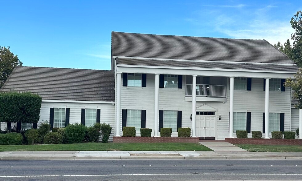 More Photos Of 2880 N Tracy Blvd, Tracy Medical For Lease