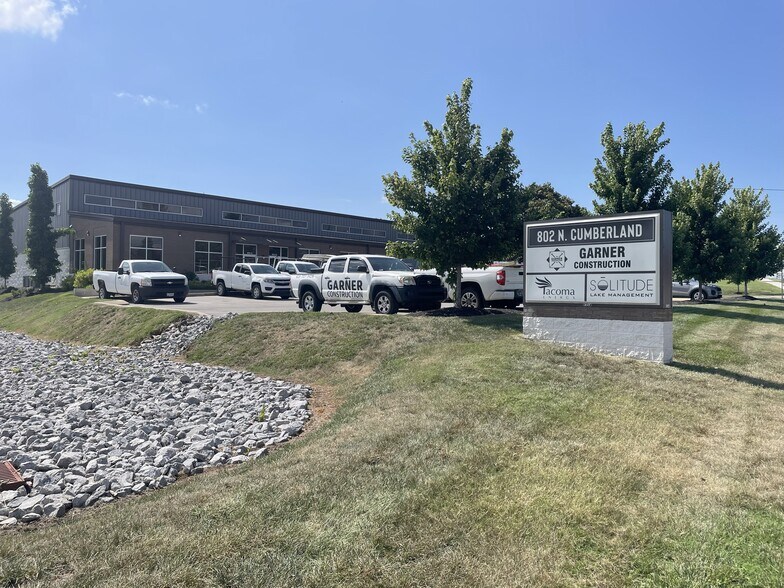 More Photos Of 802 N Cumberland St, Lebanon Light Distribution For Lease