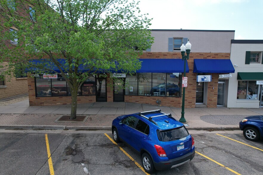 More Photos Of 2578-2580 E 7th Ave, North Saint Paul Storefront Retail Residential For Sale
