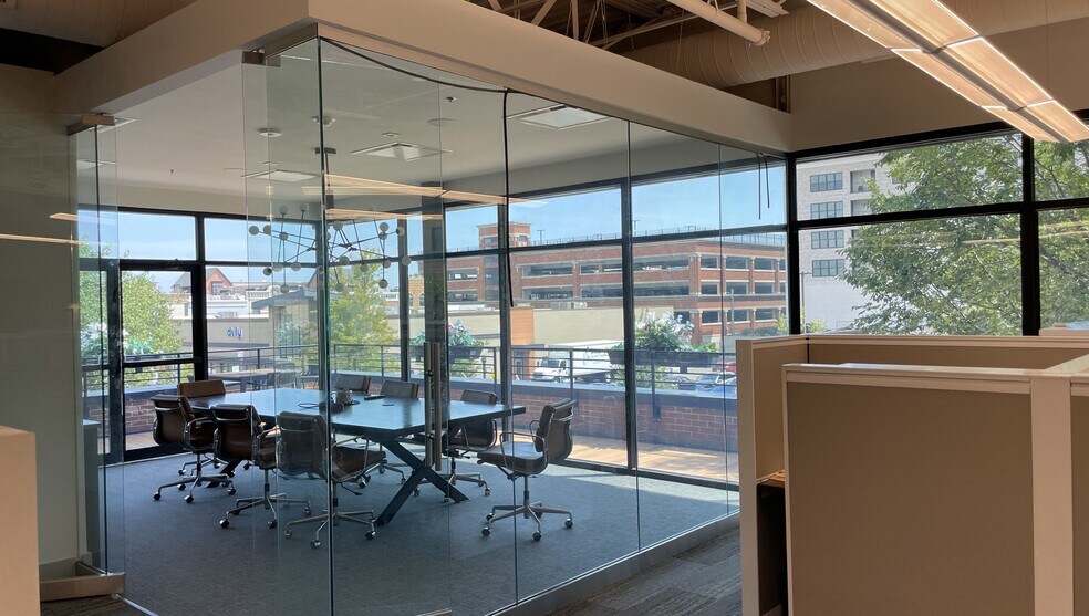 More Photos Of 5216 Main St, Downers Grove Office For Lease