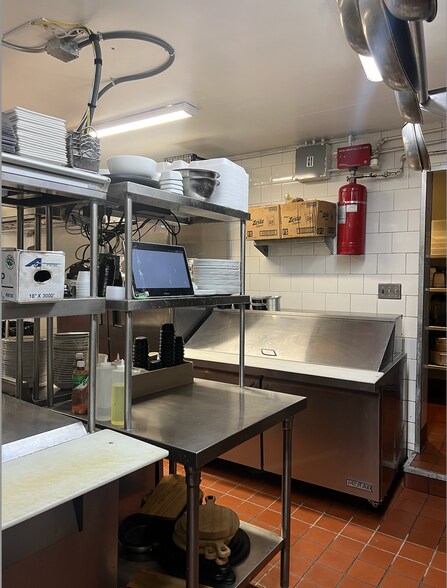 More Photos Of 3129 W Sunset Blvd, Los Angeles Apartments For Lease