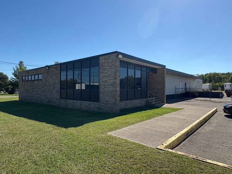 More Photos Of 3035 Symmes Rd, Hamilton Warehouse For Sale