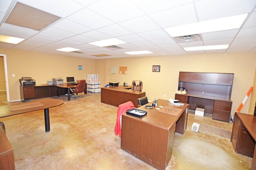 More Photos Of 2655 S County Rd W, Odessa Industrial For Sale