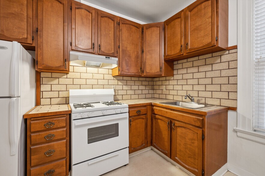 More Photos Of 2276 Hayes St, San Francisco Apartments For Sale