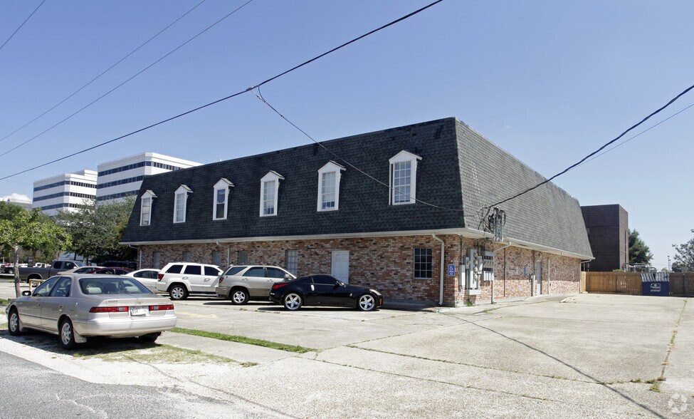 More Photos Of 4520 Wichers Dr, Marrero Medical For Lease