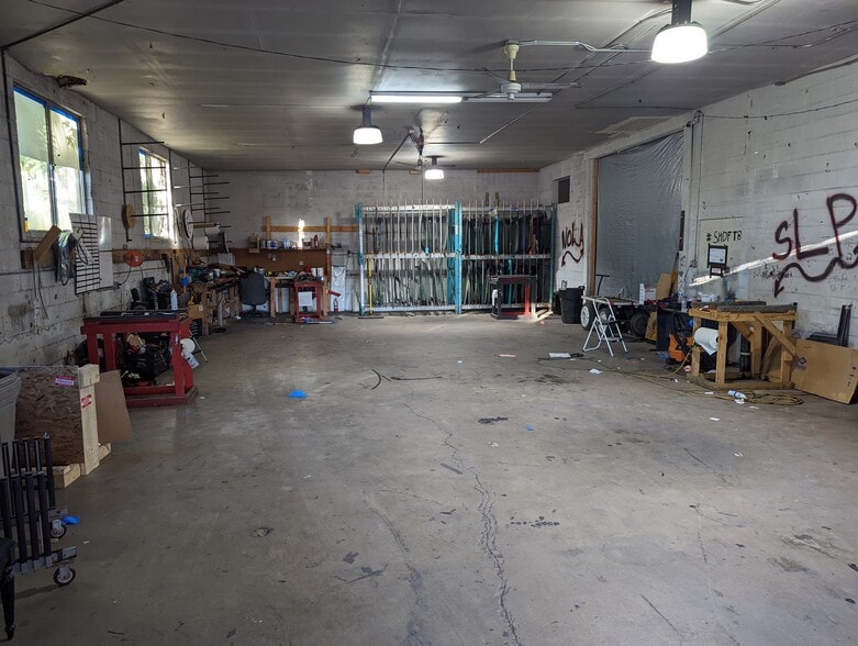 More Photos Of 5700 W Alameda Ave, Denver Auto Repair For Sale
