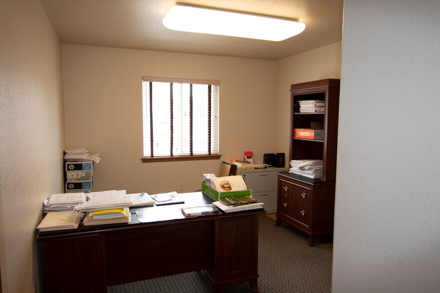 More Photos Of 320 E 27th St, Loveland Office For Sale