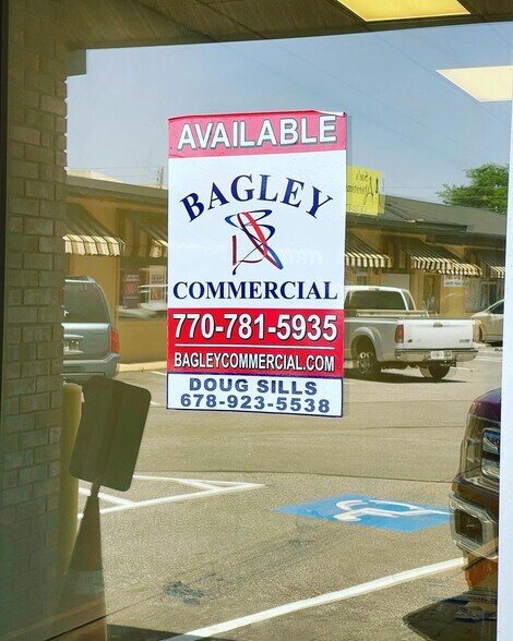 More Photos Of 214 Atlanta Rd, Cumming Unknown For Lease