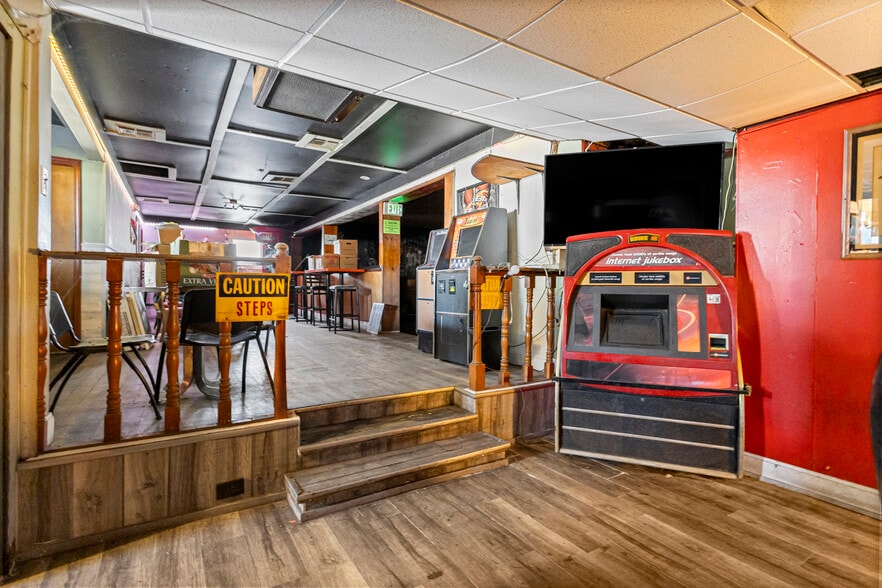 More Photos Of 35676 Van Born Rd, Wayne Restaurant For Sale