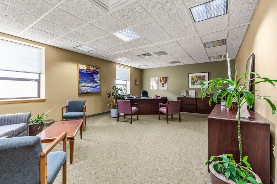 Primary Photo Of 69 Parker St, Newburyport Research And Development For Lease