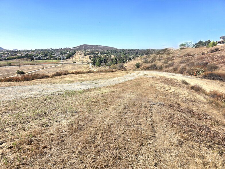 More Photos Of 30925 Nicolas Rd, Temecula Land For Sale