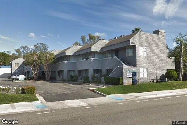 Primary Photo Of 23370 Moulton Pky, Laguna Hills Self Storage For Lease