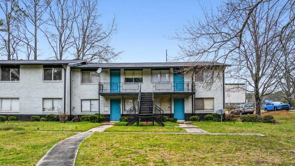 More Photos Of 3937 Glenwood Rd, Decatur Apartments For Sale