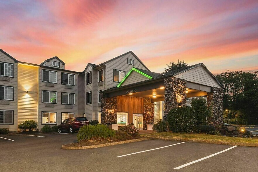 More Photos Of 3430 NE Hwy 101, Lincoln City Hospitality For Sale