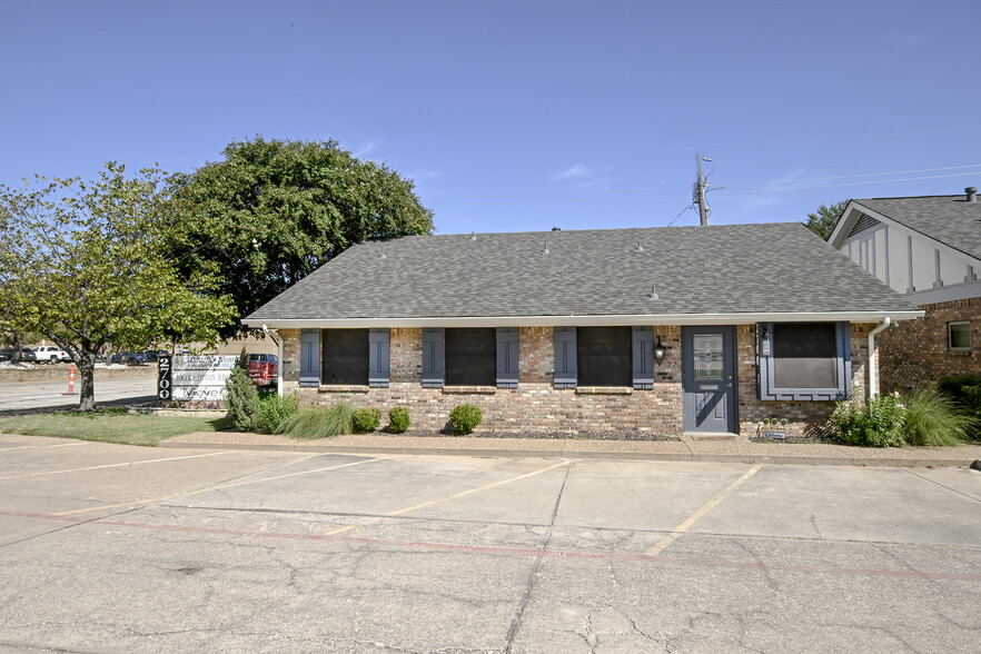 Primary Photo Of 2700 Brown Trl, Bedford Office For Sale