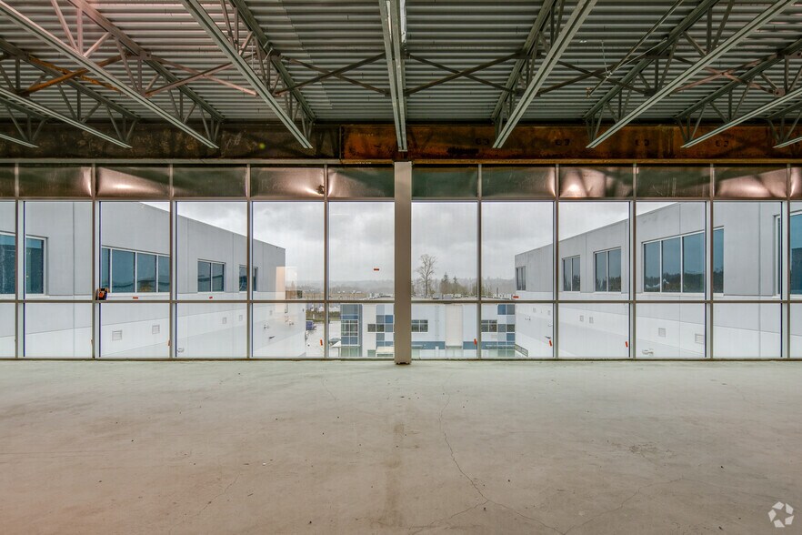 More Photos Of 15315 66 Ave, Surrey Medical For Sale