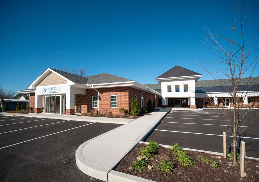 More Photos Of 499 Idlewild Ave, Easton Medical For Sale