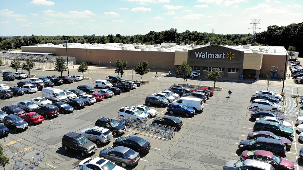 Primary Photo Of 1090-1100 US Highway 9, Old Bridge Unknown For Lease