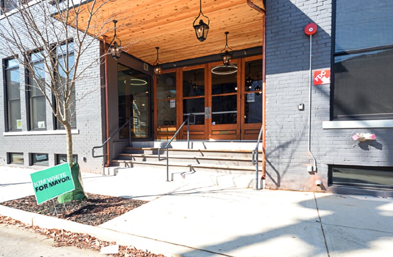 More Photos Of 1401 Williams St, Chattanooga Storefront Retail Office For Lease