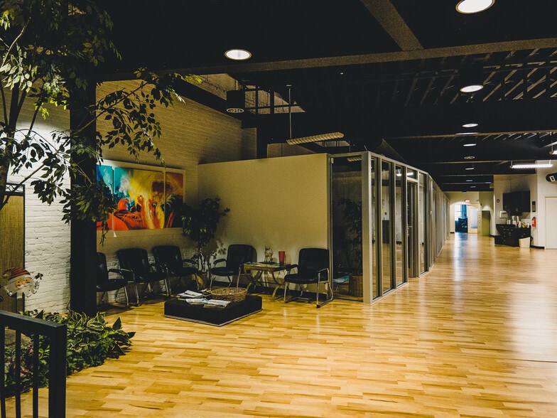 More Photos Of 208 Hay St, Fayetteville Storefront Retail Office For Sale