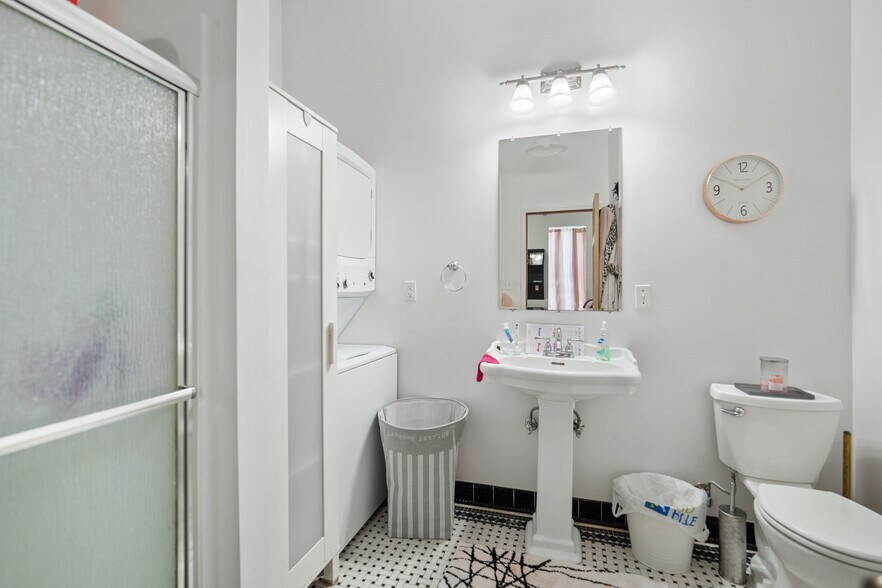 More Photos Of 200-202 W Main St, Monongahela Storefront Retail Residential For Sale