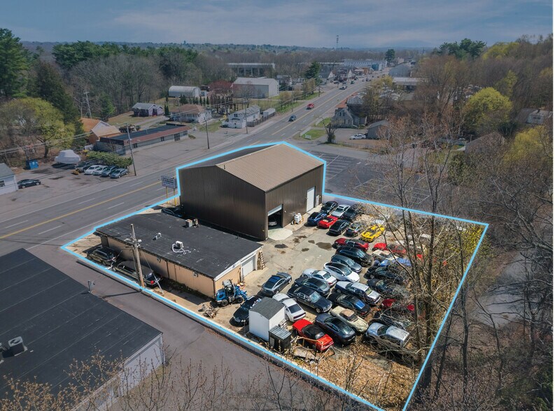 Primary Photo Of 105 Memorial Dr, Avon Unknown For Lease