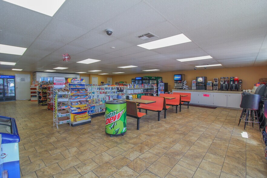 More Photos Of 7 W Kibler Hwy, Van Buren Service Station For Sale