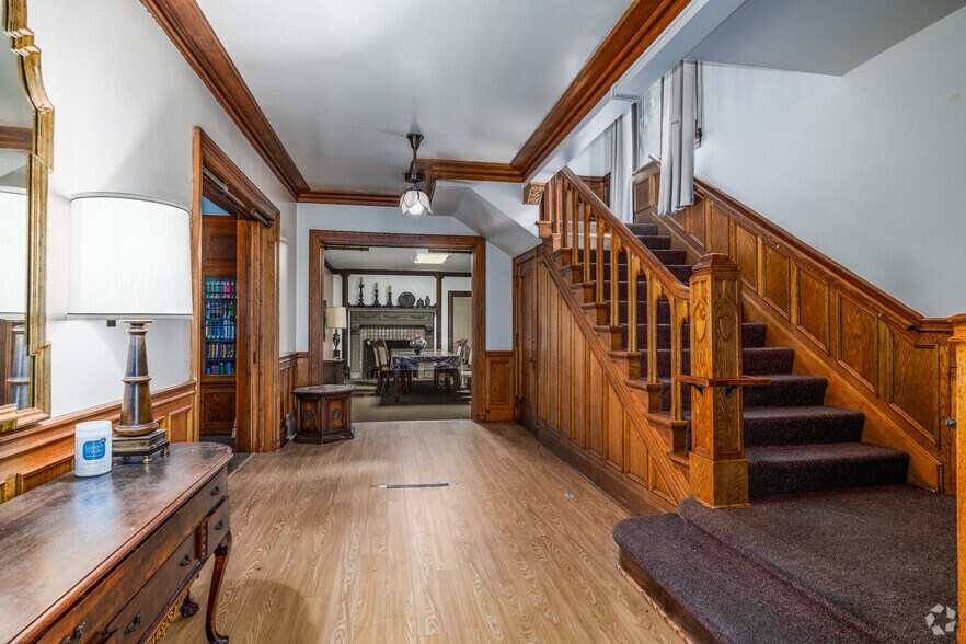 More Photos Of 39 N Portage Path, Akron Shelter For Sale