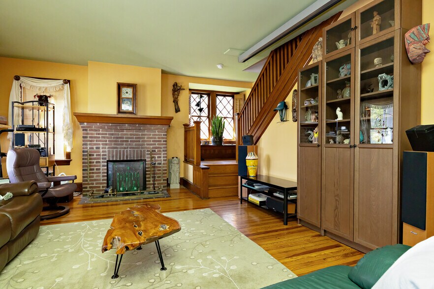 More Photos Of 425 White Horse Pike, Haddon Heights Office Residential For Sale