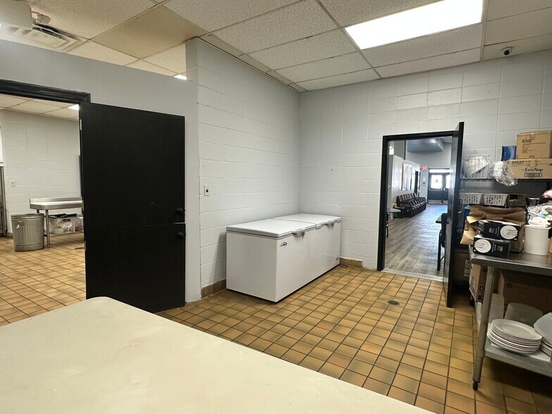 More Photos Of 504 Martin Luther King Jr Dr, Greensboro Daycare Center For Sale