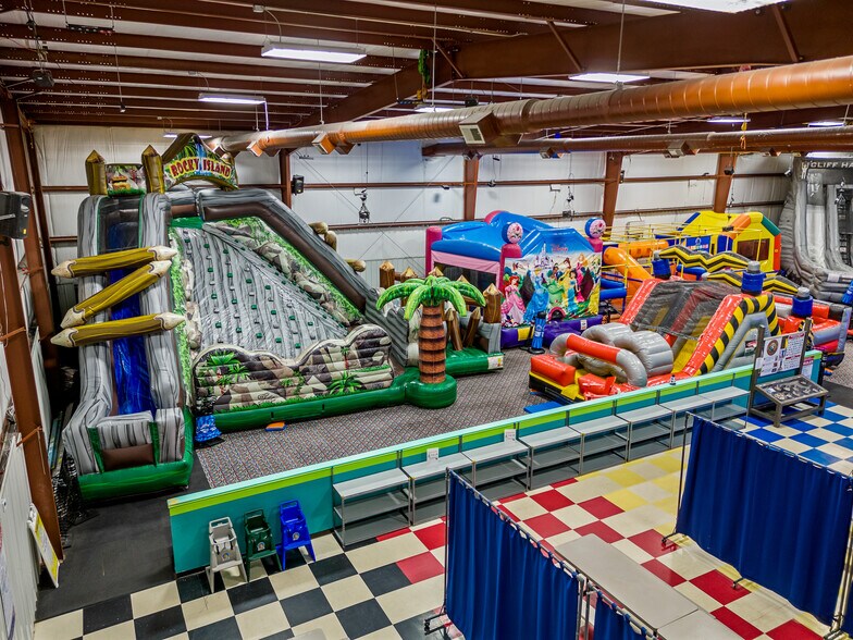 More Photos Of 591 Merritts Creek Rd, Huntington Amusement Park For Sale