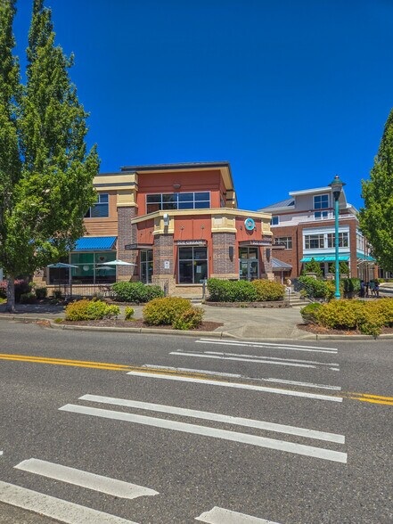 More Photos Of 1520 Wilmington Dr, Dupont Unknown For Lease