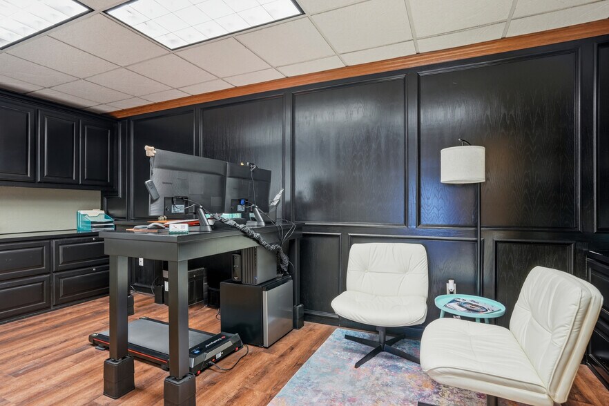 More Photos Of 14220 S Meridian Ave, Oklahoma City Warehouse For Sale